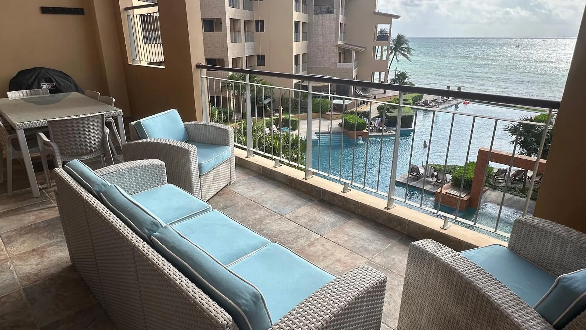 El Faro 302 Coral 3 Bdrs Ph Apartment Playa del Carmen